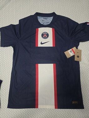 Soccer/Football Jersey. Brand New With $165 Retail Tags. Nike Dri Fit. Paris